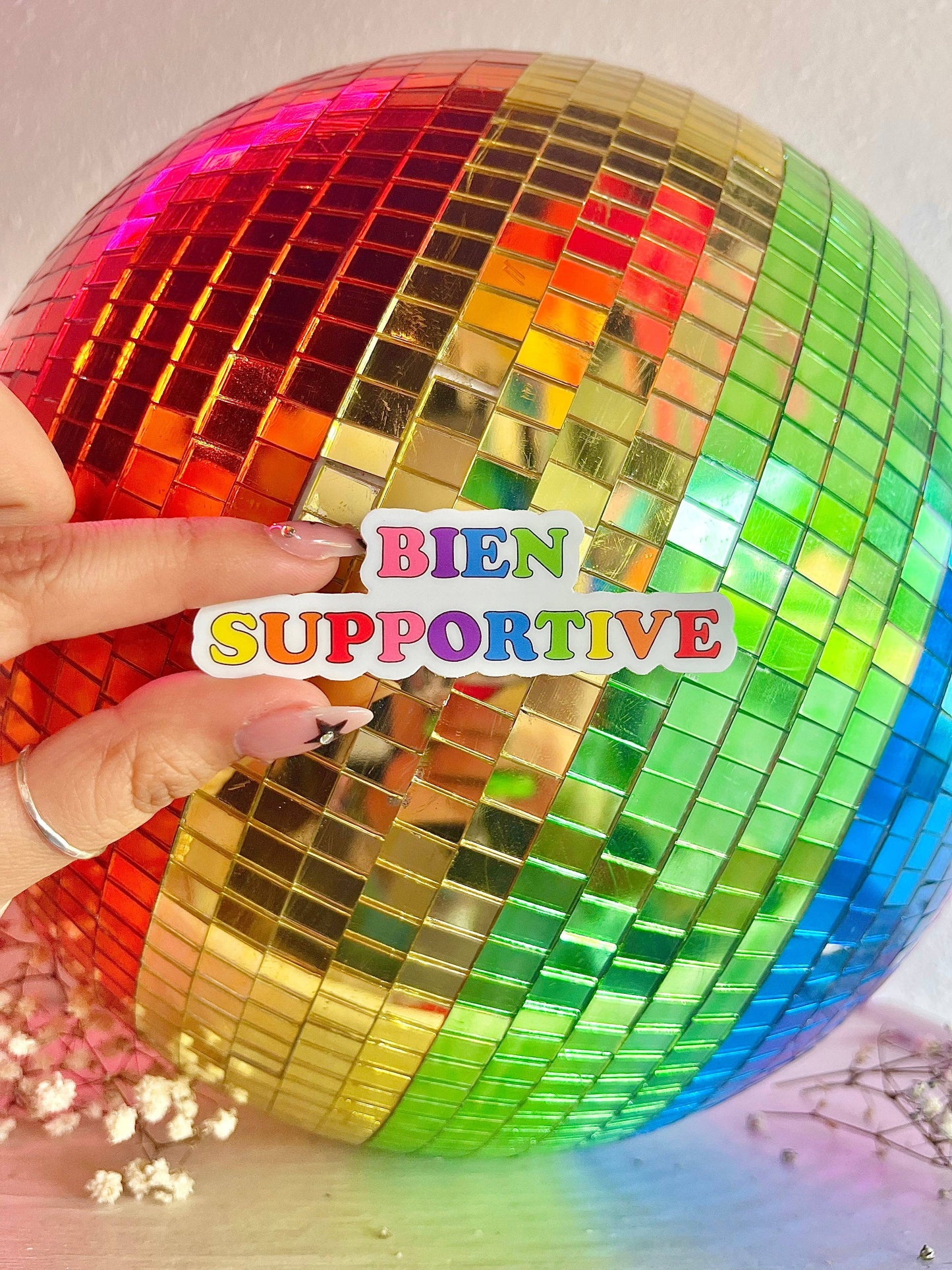 Bien Supportive Sticker
