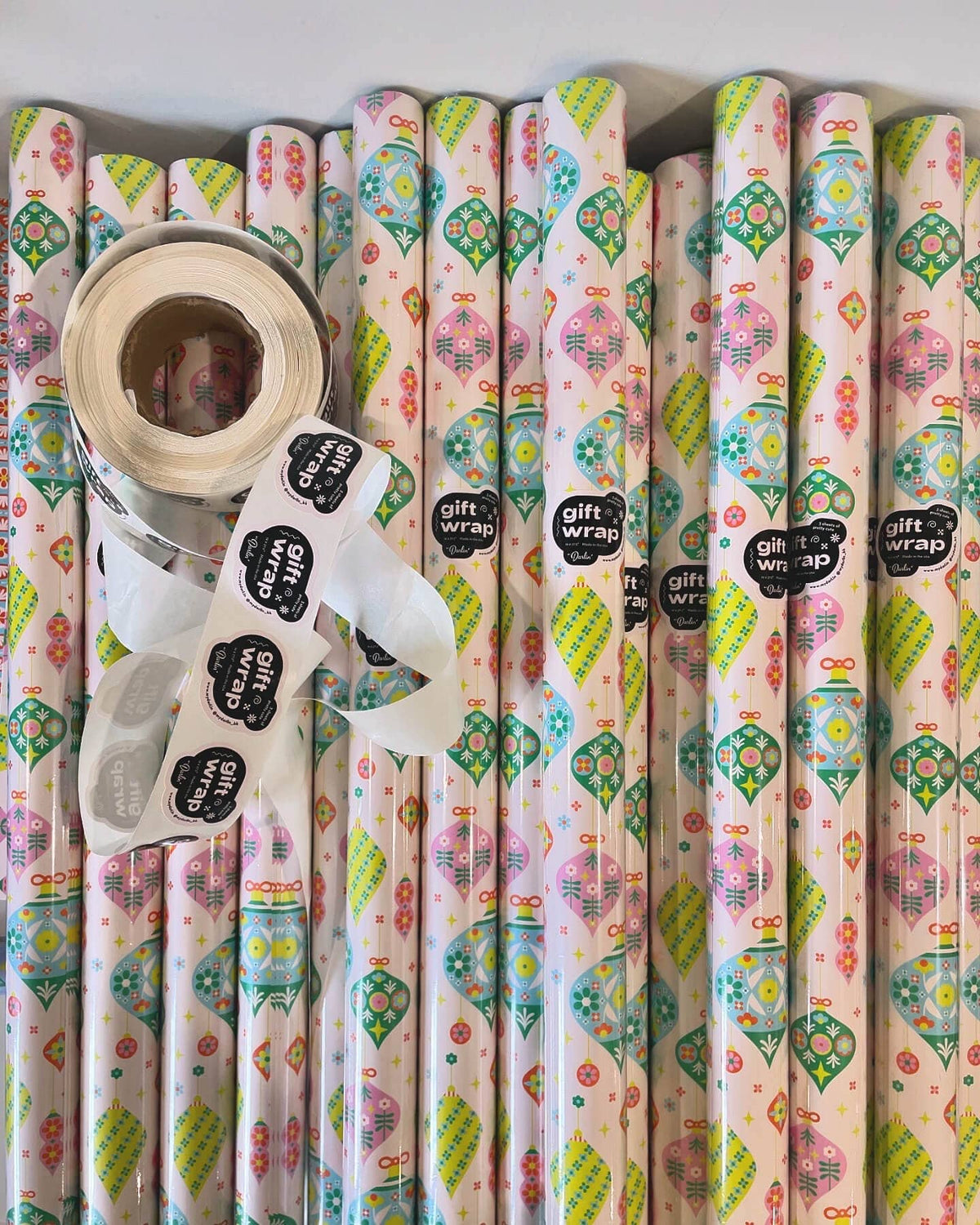 Flornaments • Retro Floral Ornaments Holiday Gift Wrap