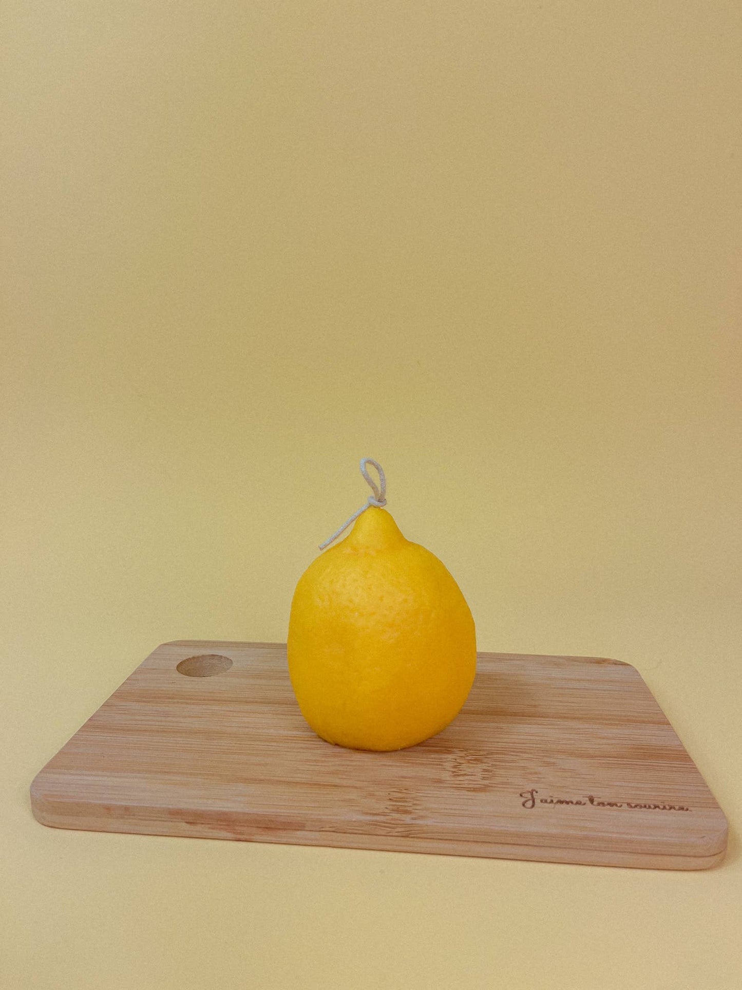 La Limónsota (Standing Lemon)