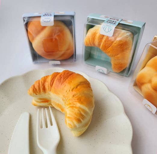 Fresh Bakery Bread Squishy stuffed / stress relief Toy