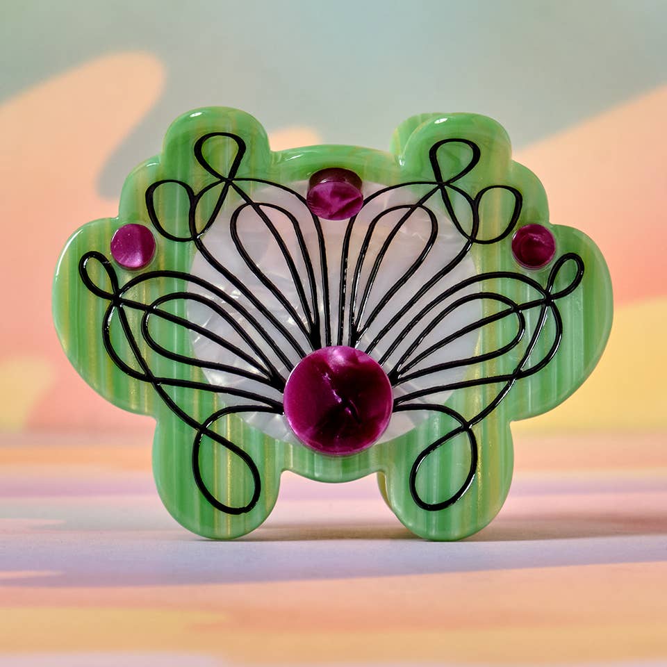 Shelly Hair Claw