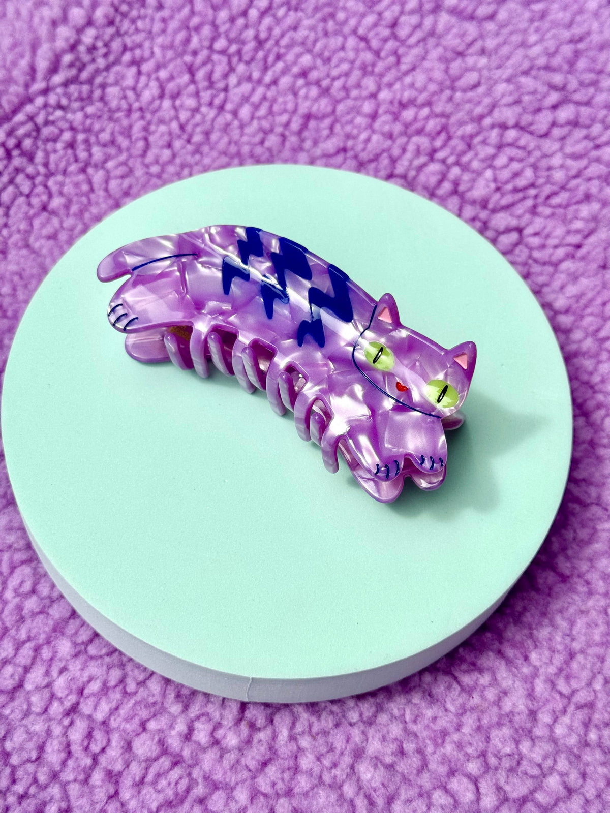 Purple Tabby Cat Hair Claw