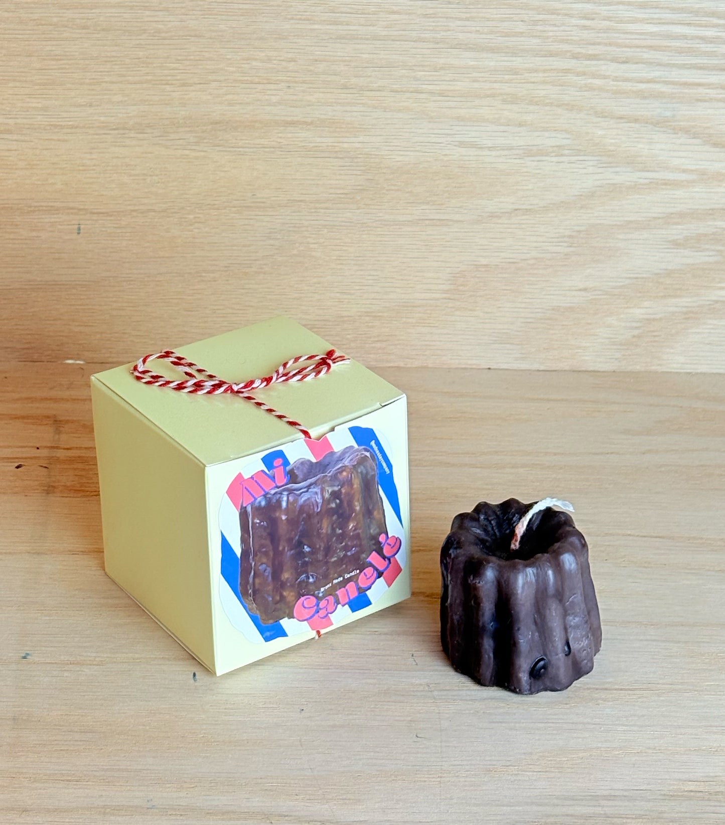 Mi Canelé Candle